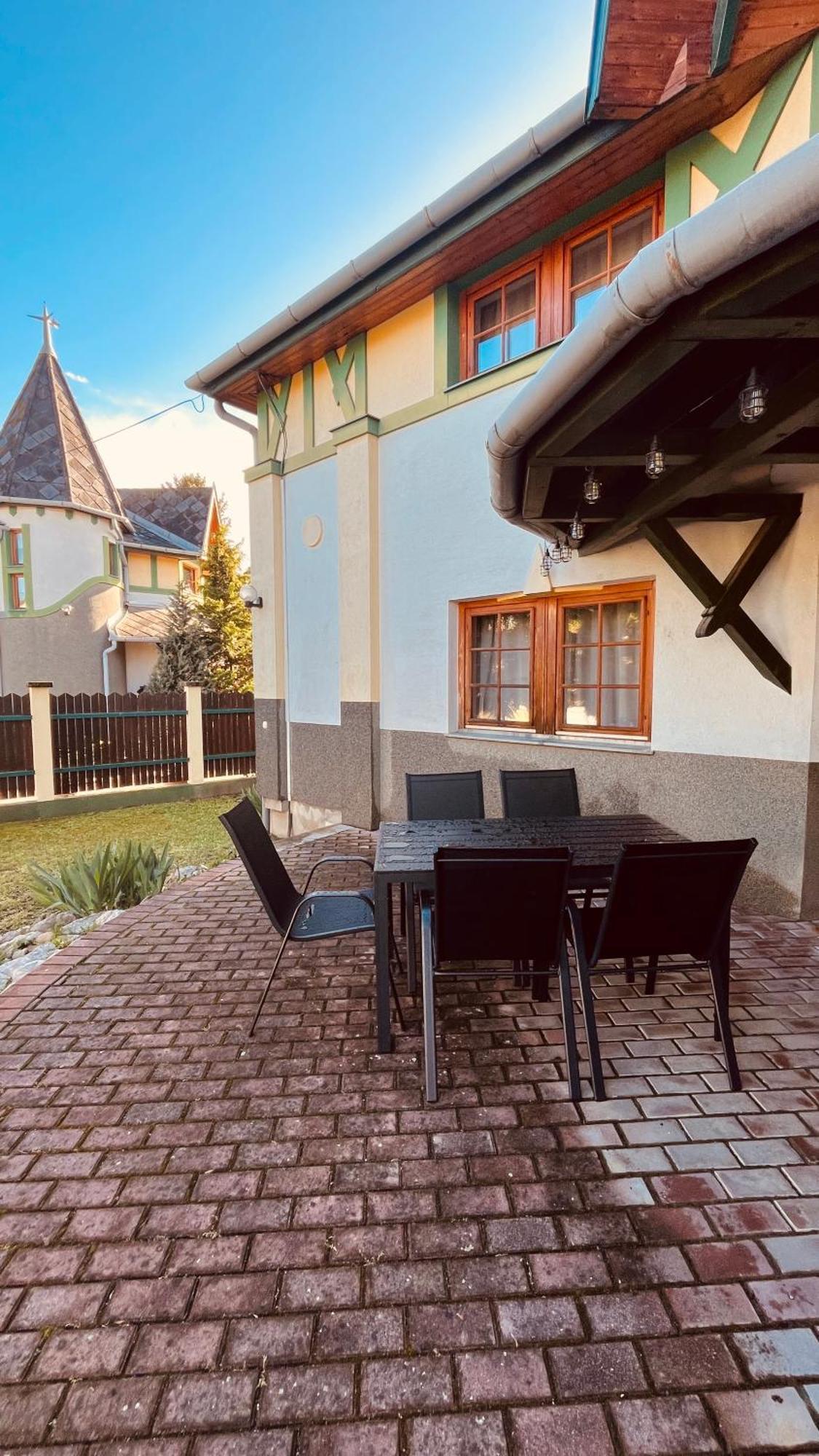 Strigonia Apartman Esztergom Eksteriør billede